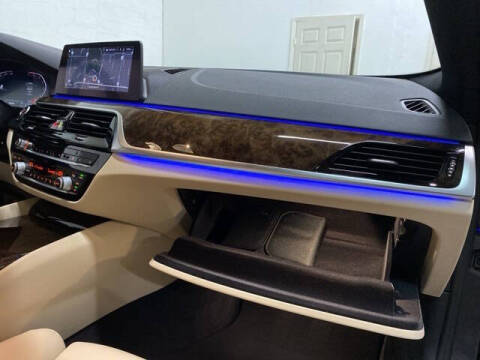 2020 BMW 5 Series 530i