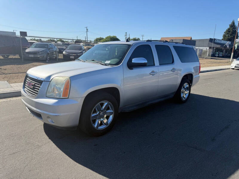 2011 GMC Yukon XL SLT
