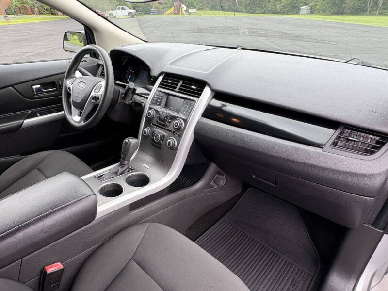 2014 Ford Edge SE