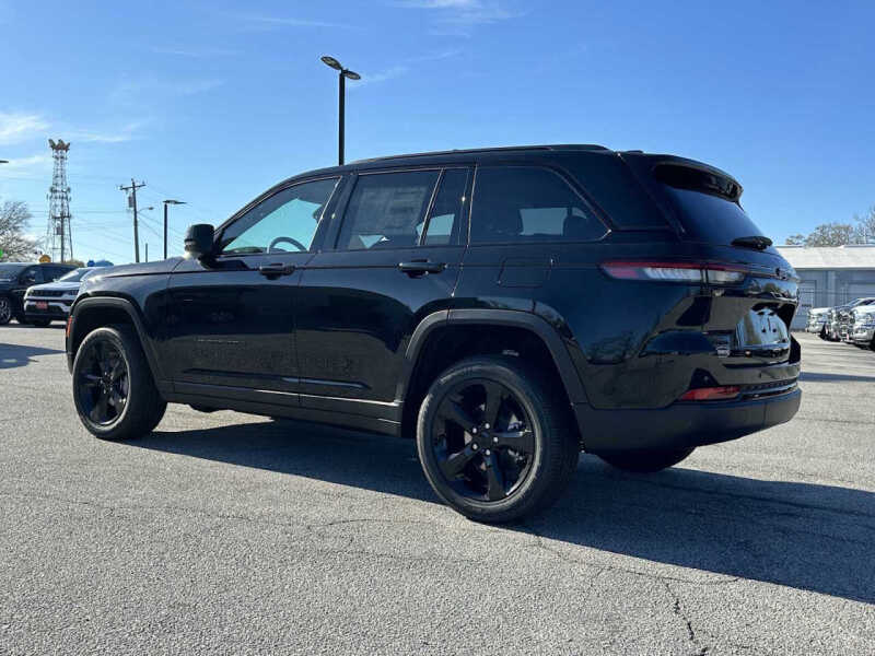 2025 Jeep Grand Cherokee Altitude X