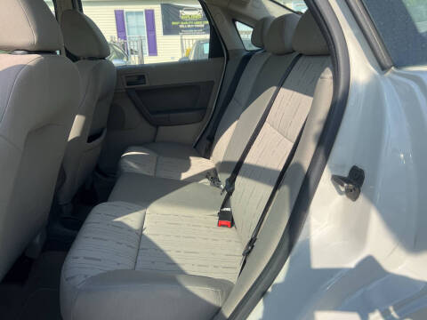 2010 Ford Focus SE
