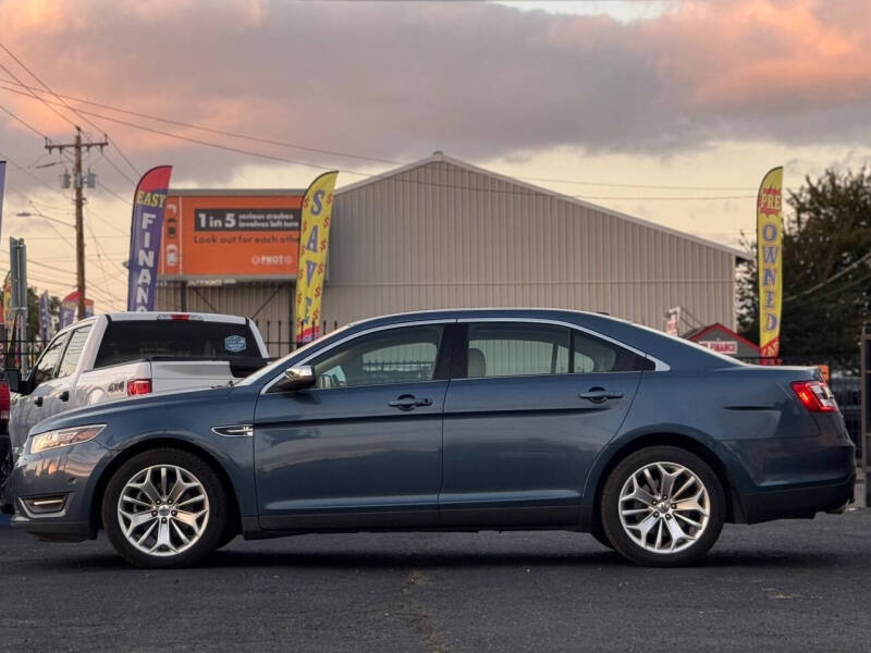 2019 Ford Taurus Limited