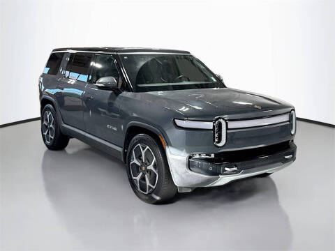 2024 Rivian R1S