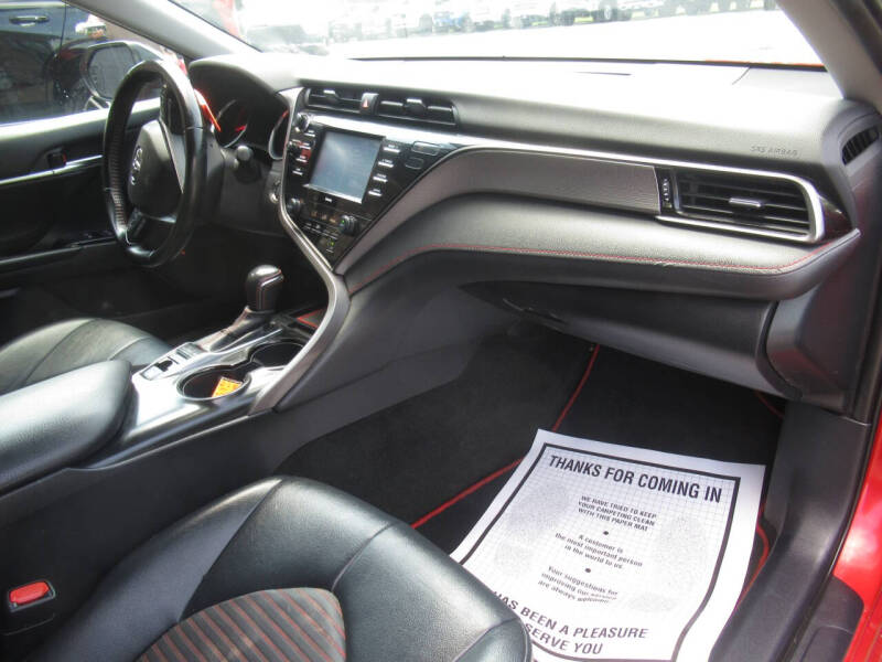 2020 Toyota Camry TRD