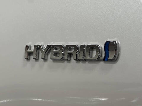 2022 Toyota Prius XLE