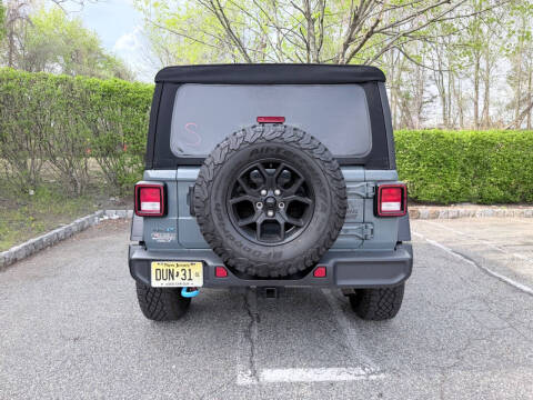 2024 Jeep Wrangler Willys 4xe