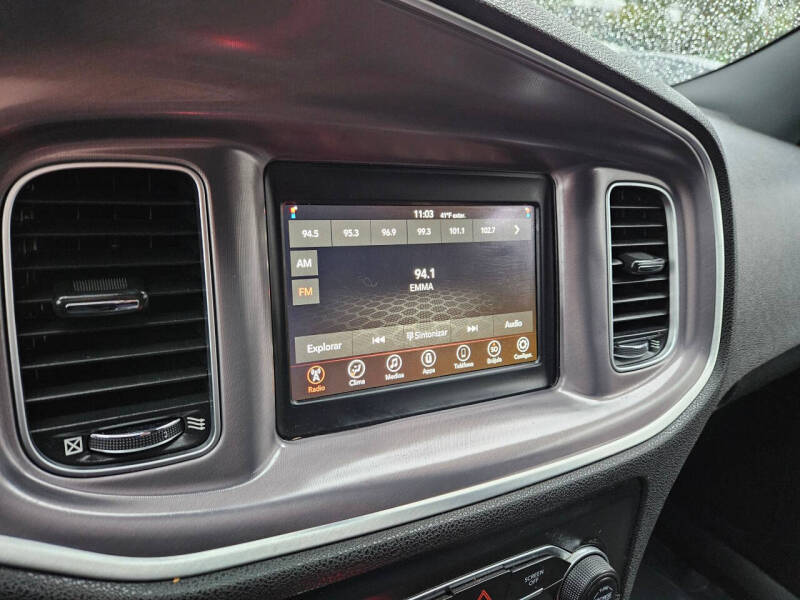 2019 Dodge Charger SXT