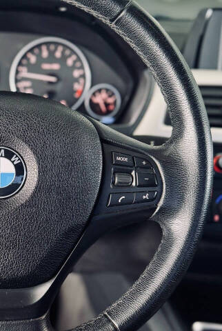 2015 BMW 3 Series 320i