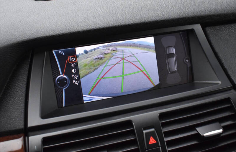 2010 BMW X5 xDrive30i