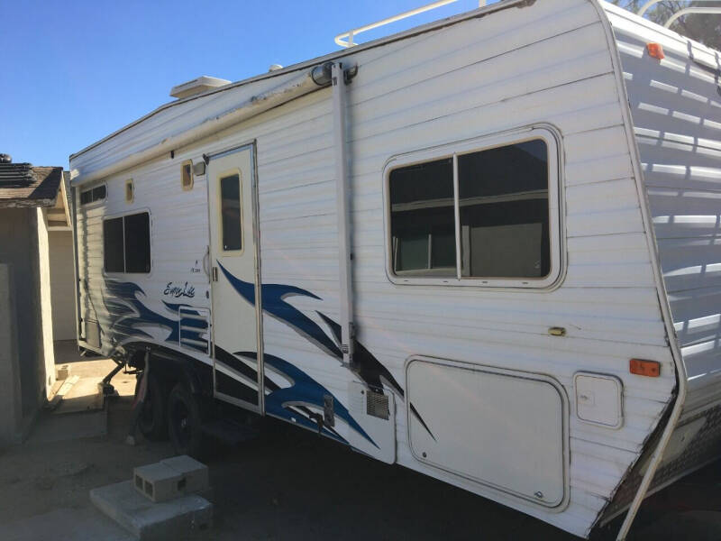 2006 Weekend Warrior Toy Hauler FS2300