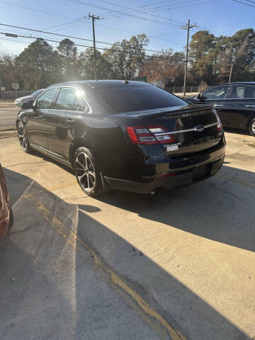 2015 Ford Taurus SHO