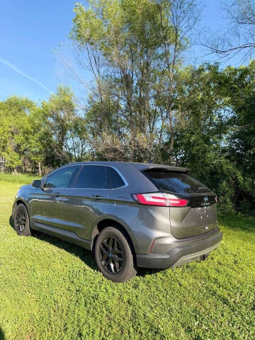 2022 Ford Edge SEL