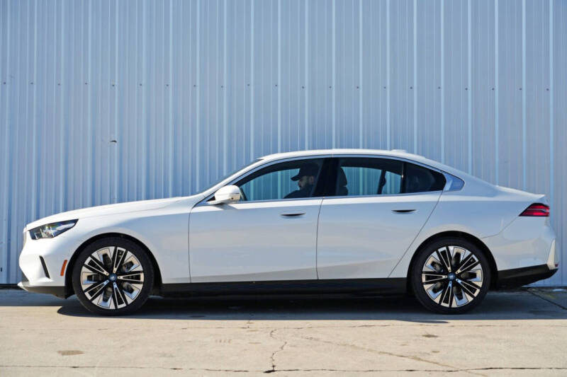 2024 BMW i5 eDrive40