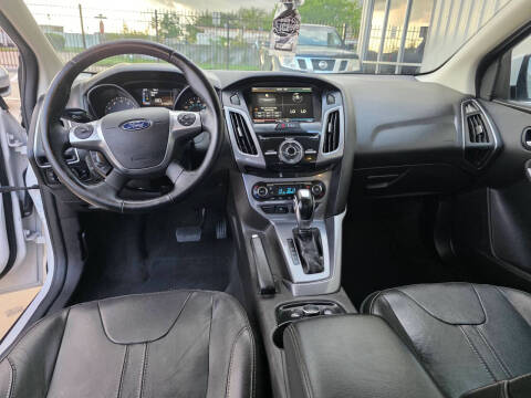 2014 Ford Focus Titanium