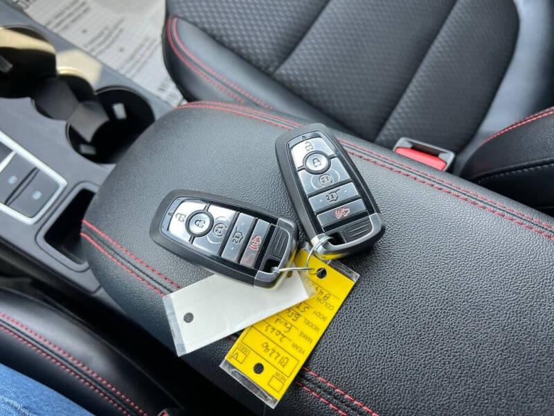 2023 Ford Escape ST-Line Elite