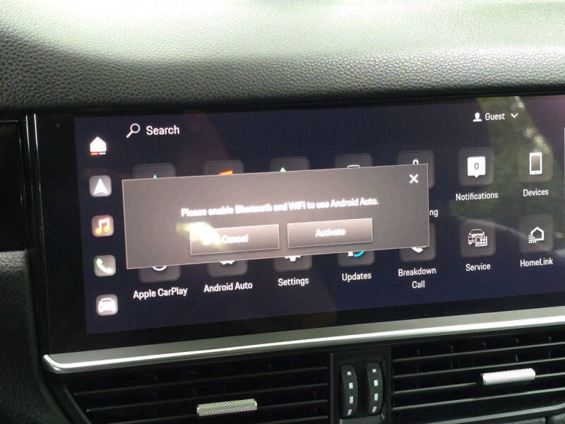 2023 Porsche Cayenne Platinum Edition