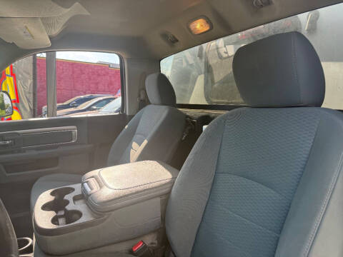 2017 RAM 2500 Tradesman