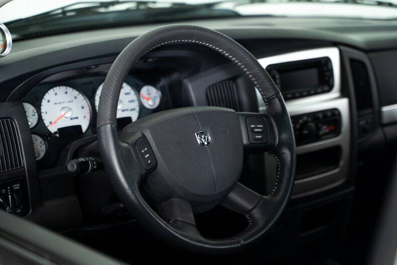 2004 Dodge Ram 1500 SRT-10