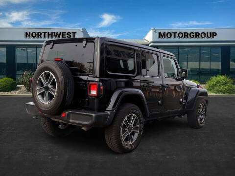 2023 Jeep Wrangler Sahara