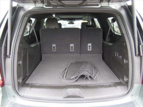 2024 GMC Yukon XL SLT