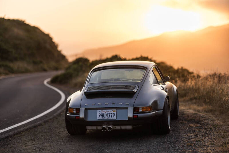 1989 Porsche 911 Carrera 4