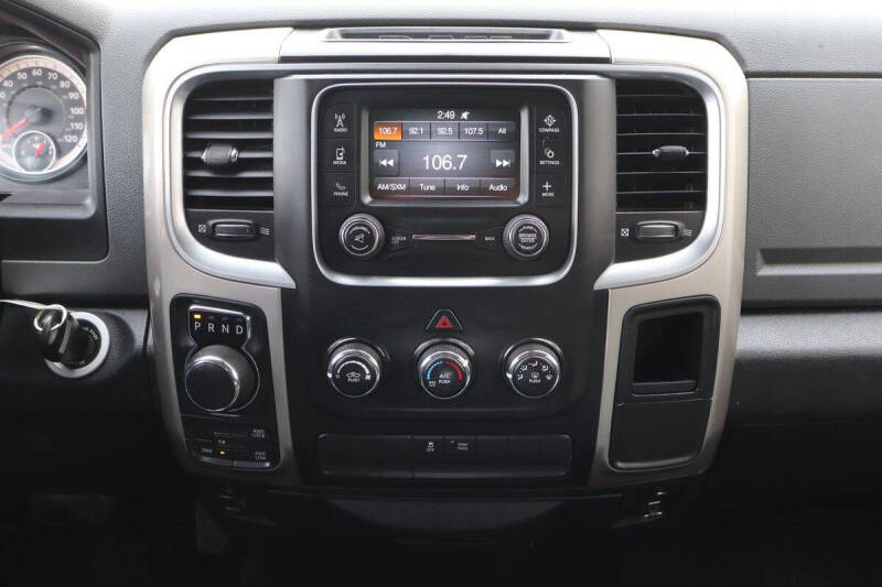2016 RAM 1500 SLT
