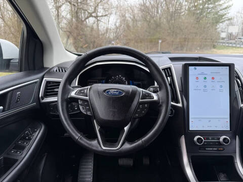 2021 Ford Edge