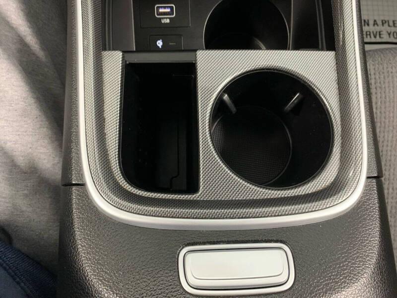 2022 Hyundai Santa Fe Hybrid Blue