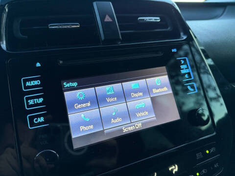 2016 Toyota Prius Two