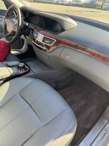 2008 Mercedes-Benz S-Class S 550