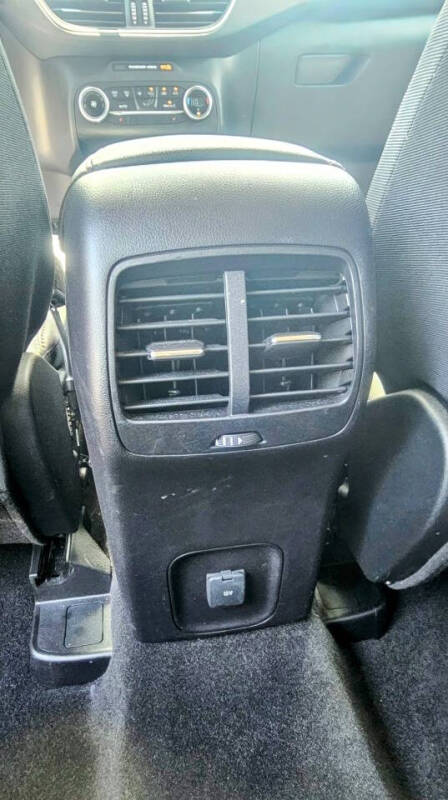 2020 Ford Escape Hybrid SE Sport