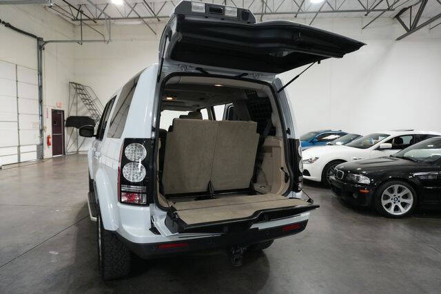 2016 Land Rover LR4 HSE LUX