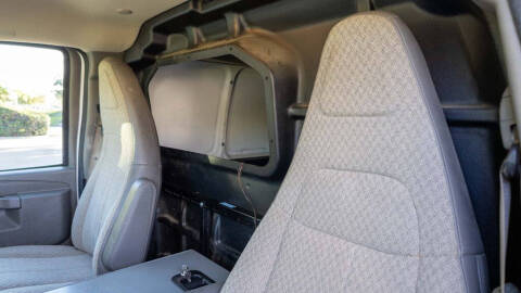 2023 Chevrolet Express 2500