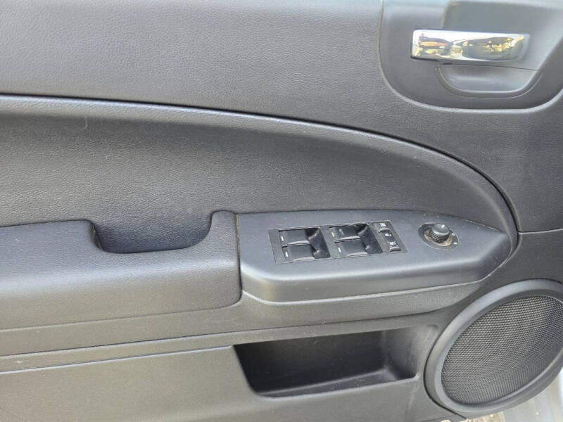 2011 Dodge Caliber Heat