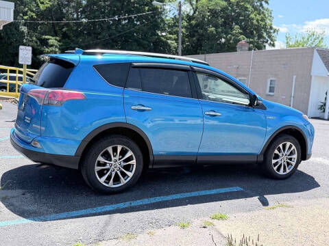 2017 Toyota RAV4 Hybrid Limited