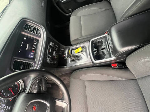 2018 Dodge Charger SXT
