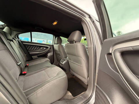 2013 Ford Taurus SEL