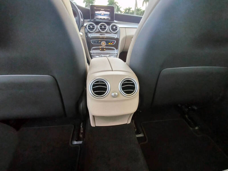 2018 Mercedes-Benz C-Class C 300