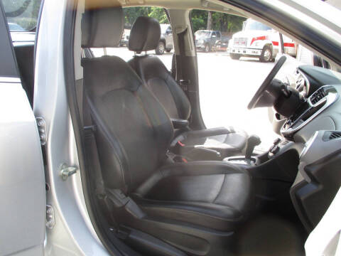 2018 Chevrolet Sonic Premier Auto