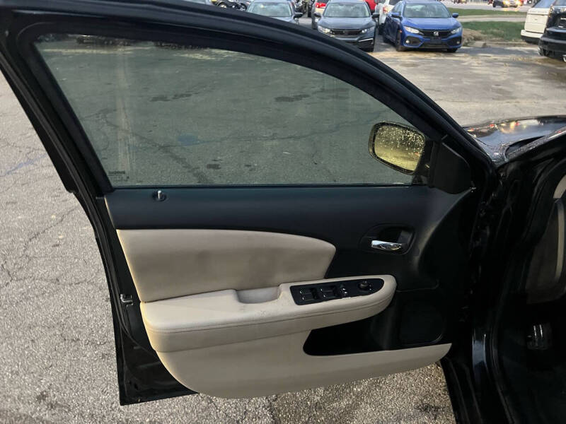 2011 Chrysler 200 Touring