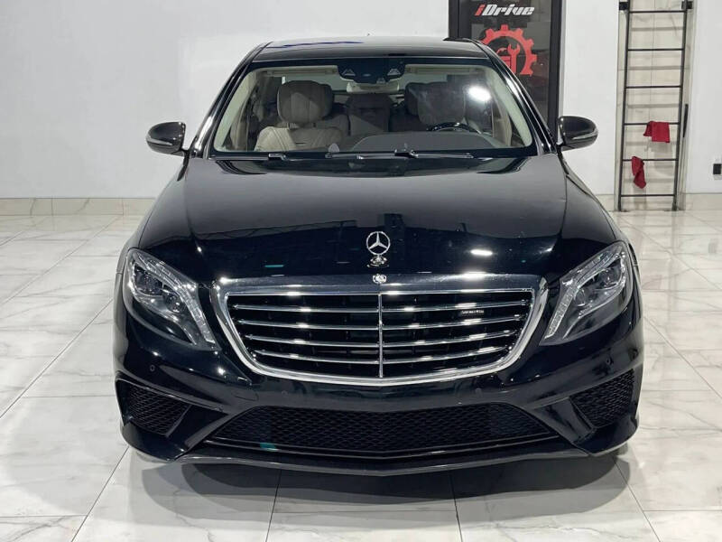 2016 Mercedes-Benz S-Class AMG S 63