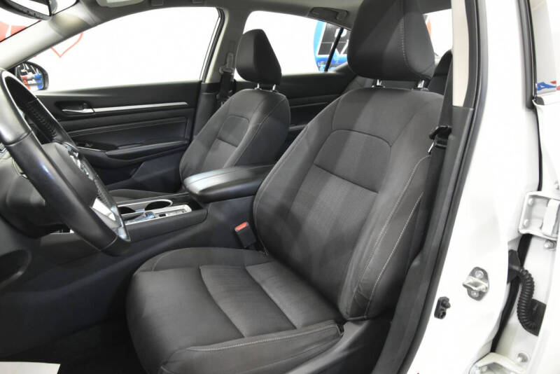 2020 Nissan Altima 2.5 SV