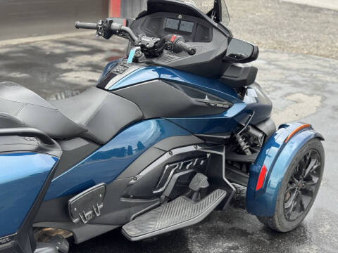 2023 Can-Am Spyder RT Limited
