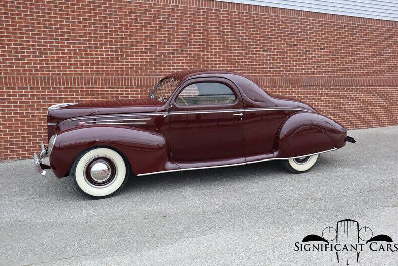 1939 Lincoln Zephyr