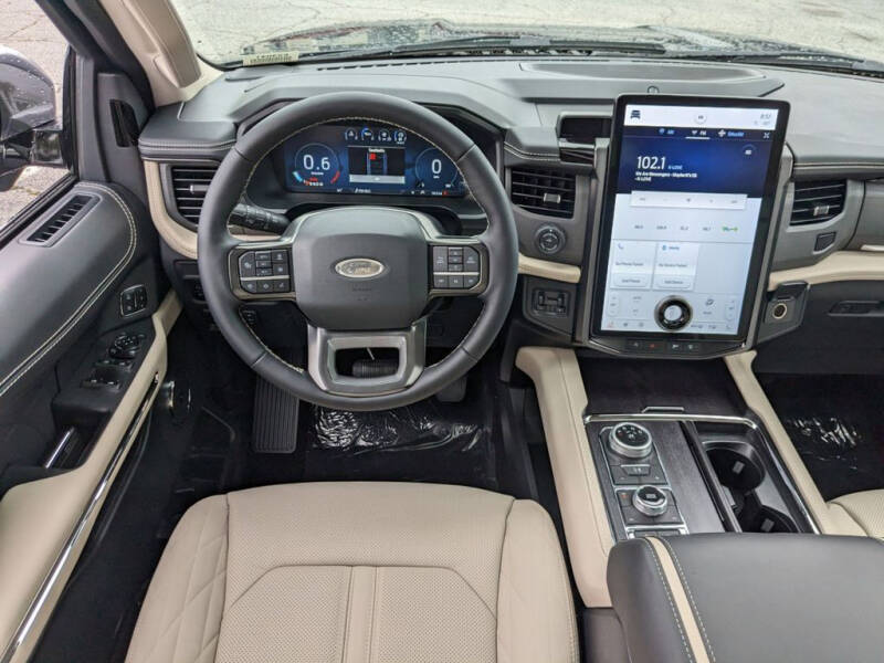 2023 Ford Expedition Platinum