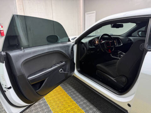 2020 Dodge Challenger SXT