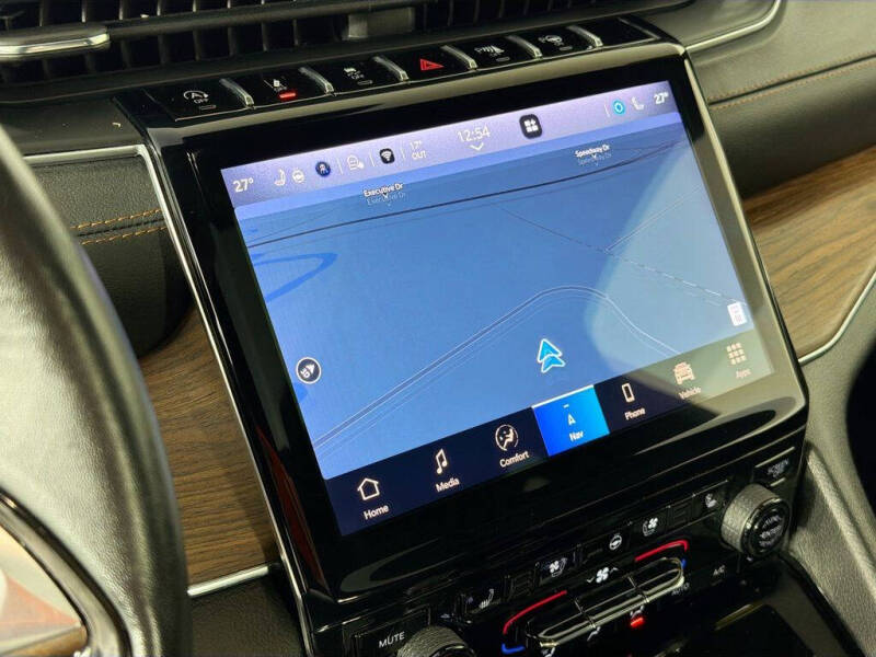 2023 Jeep Grand Cherokee L Summit