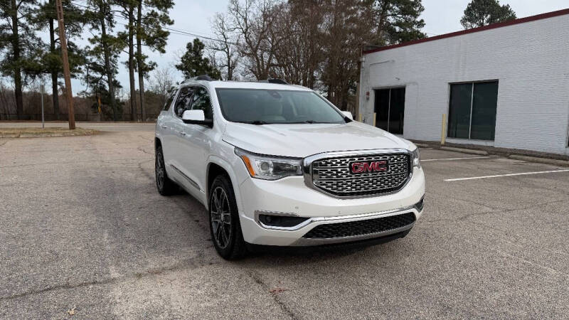 2017 GMC Acadia Denali