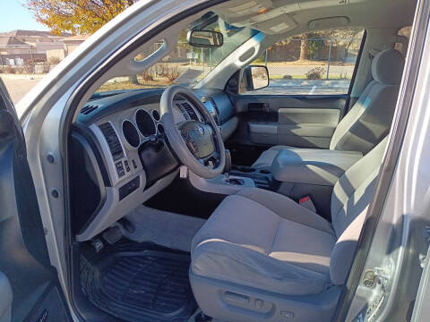 2008 Toyota Sequoia SR5