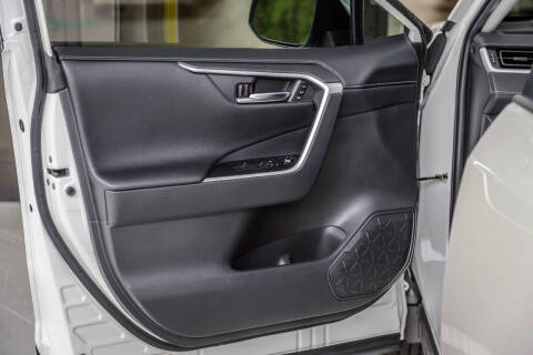 2020 Toyota RAV4 Limited